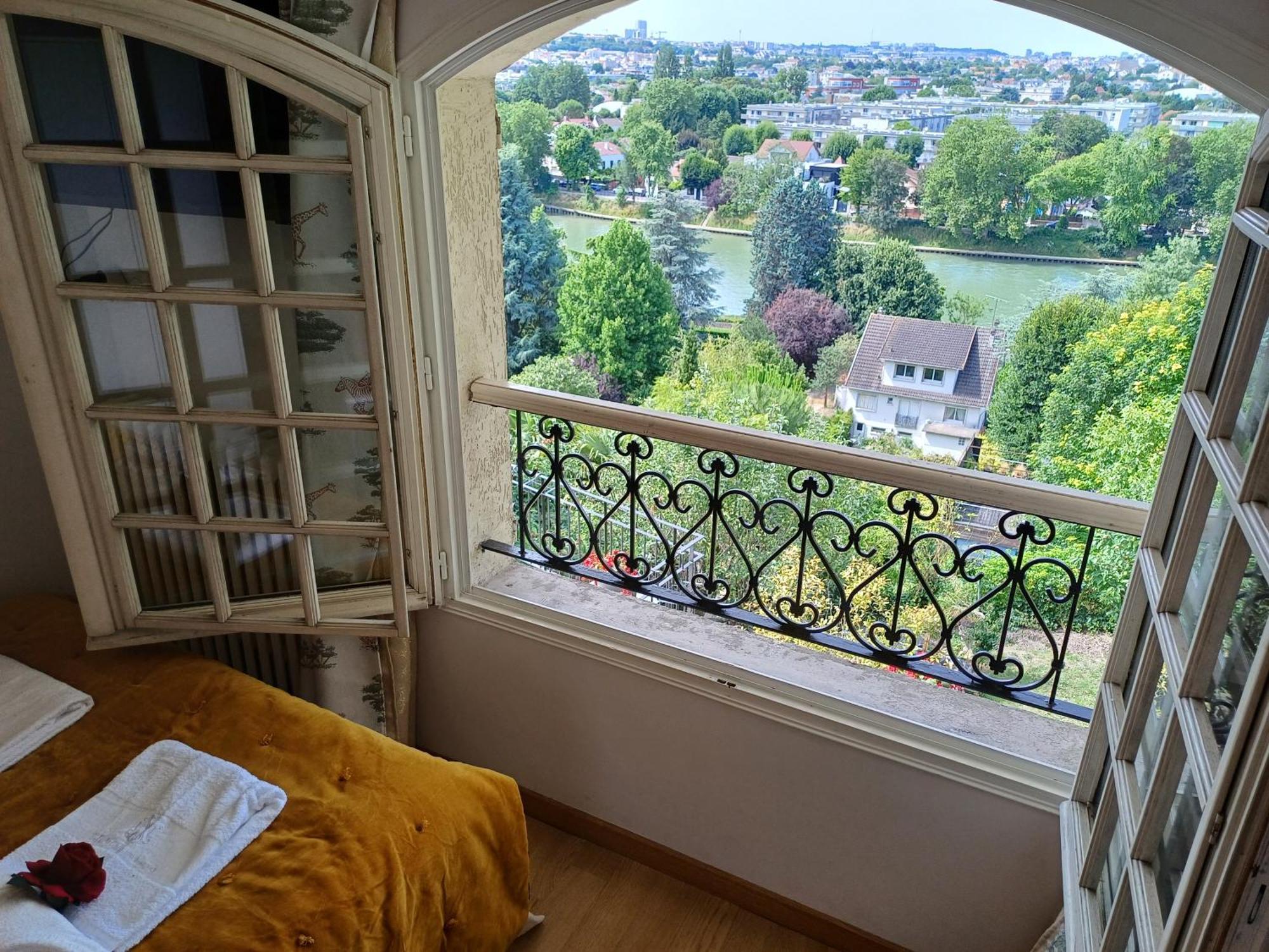 Apartment Paris With Added Zen