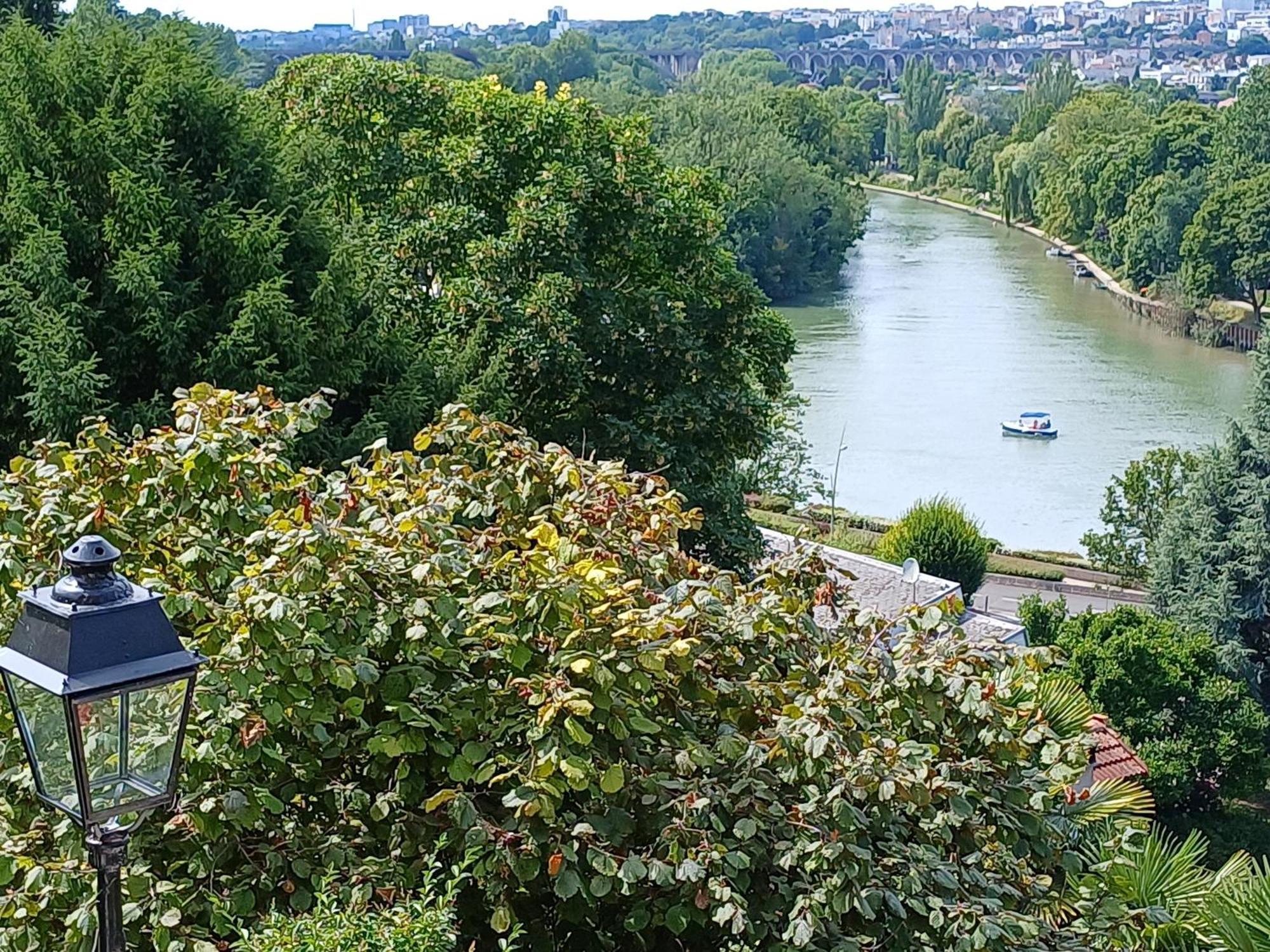 Paris With Added Zen * Bry-sur-Marne